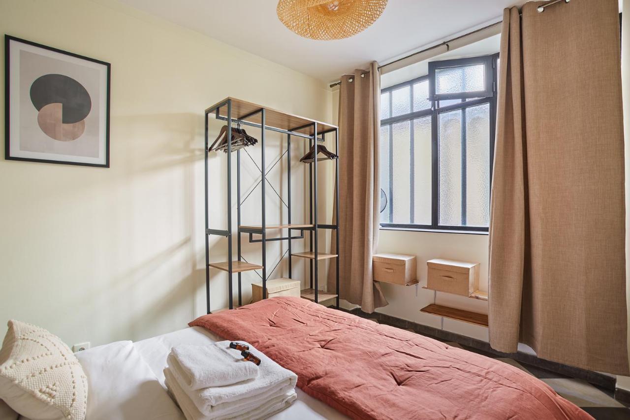 Apartment Center Of Paris By Studio Prestige Exterior photo
